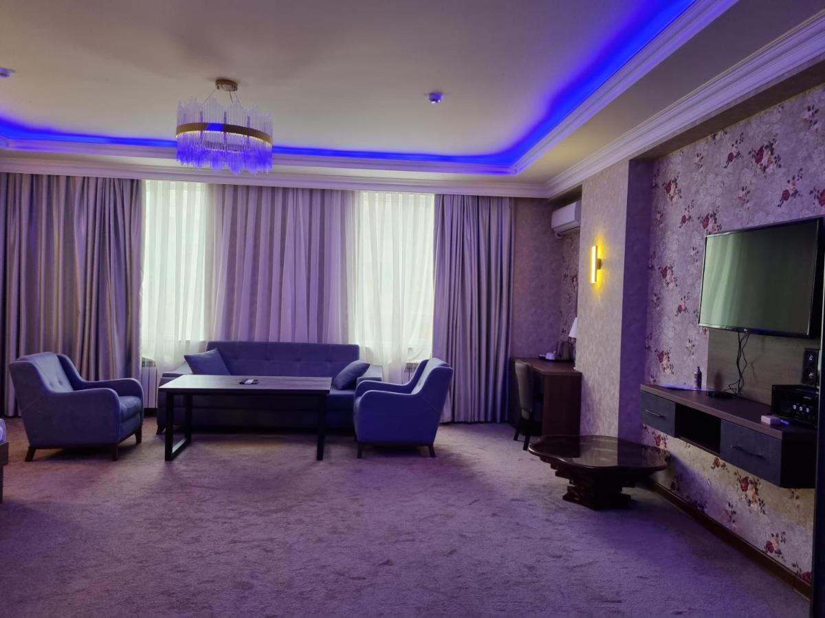 Royal Sapphire Hotel Baku Extérieur photo