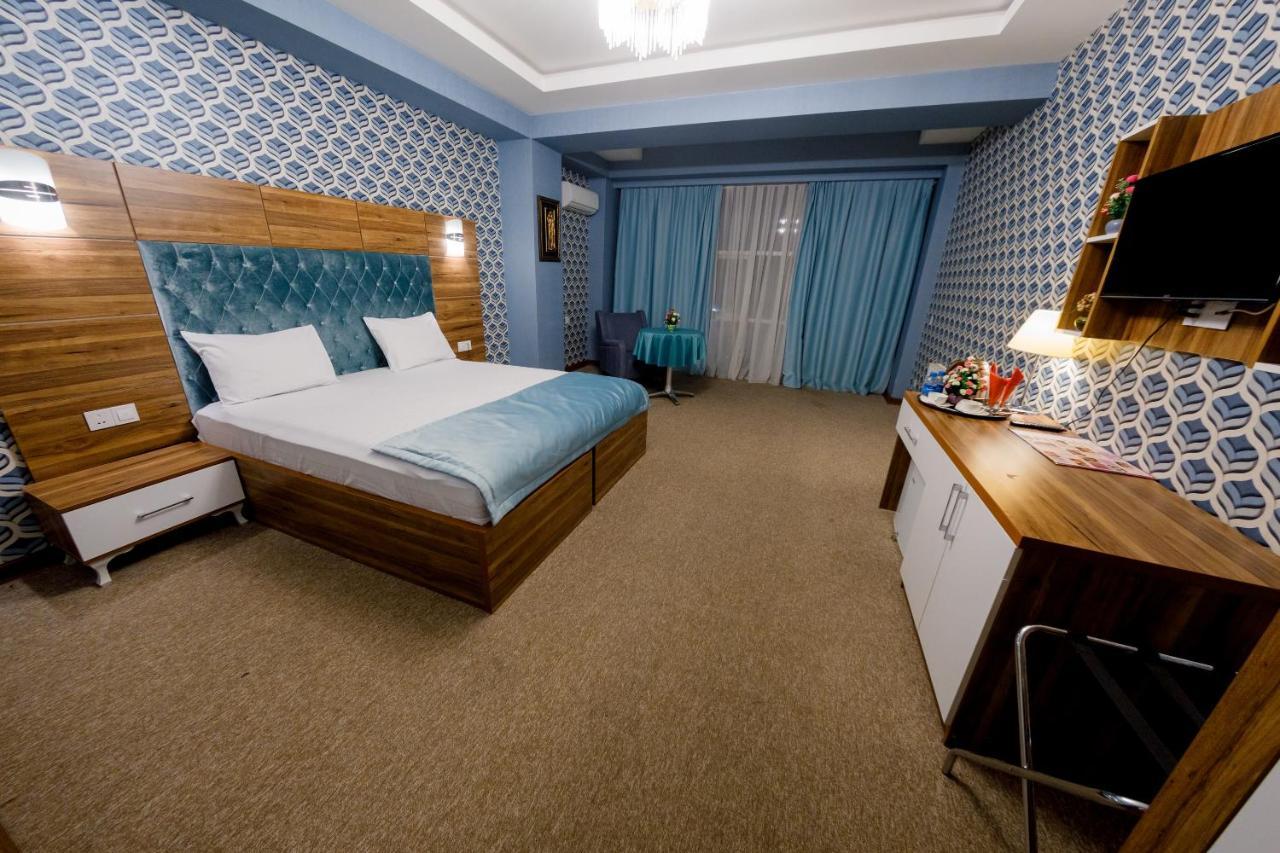 Royal Sapphire Hotel Baku Extérieur photo