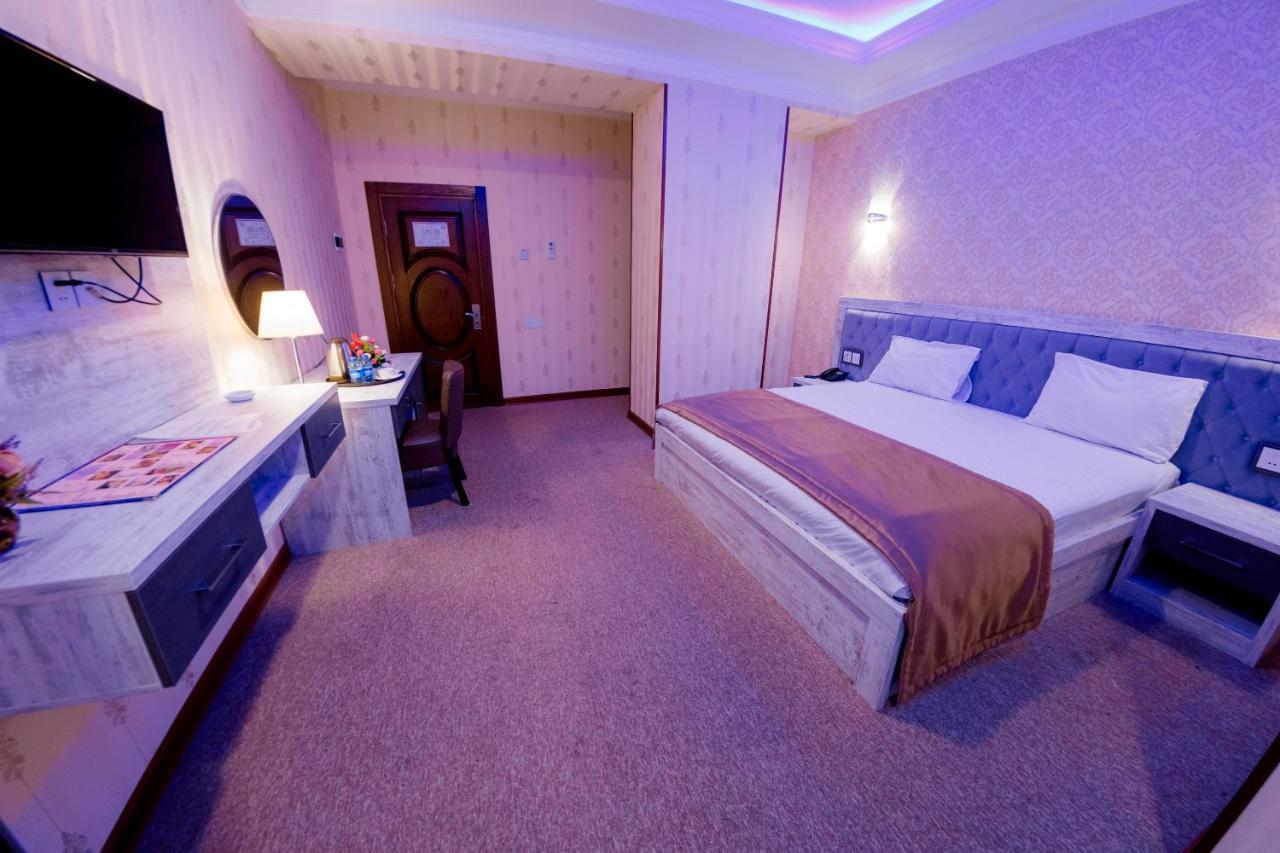 Royal Sapphire Hotel Baku Extérieur photo