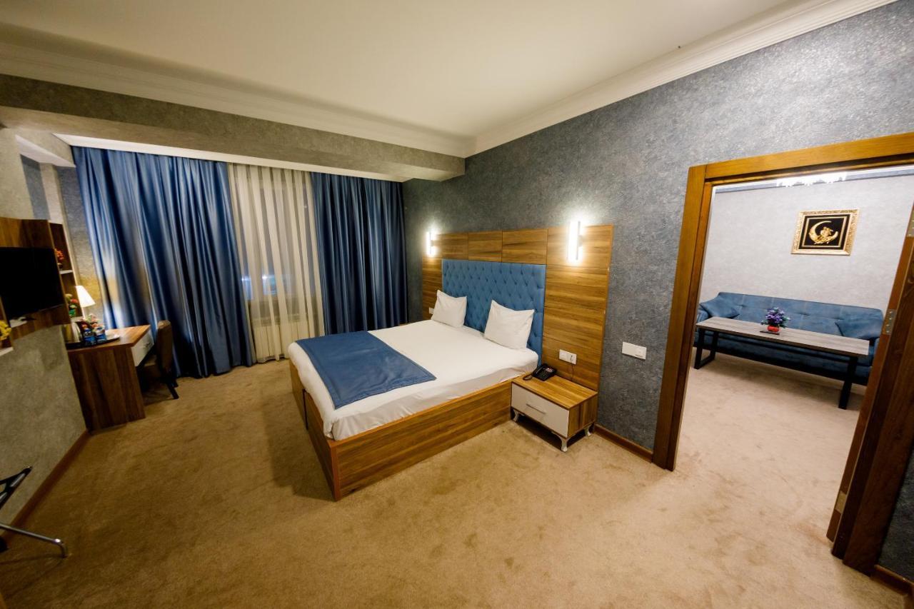 Royal Sapphire Hotel Baku Extérieur photo